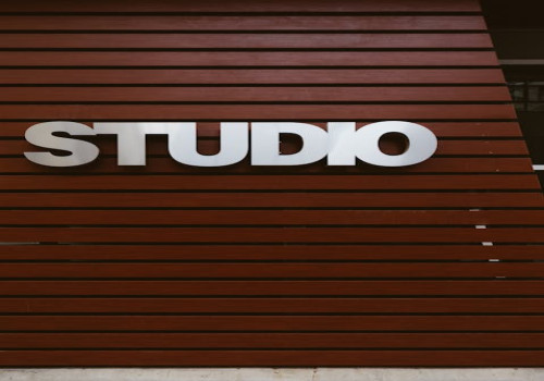 Wat is het verschil tussen een producer en een sound engineer in de muziekindustrie?