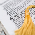 Hoofdletter na dubbele punt: de regels