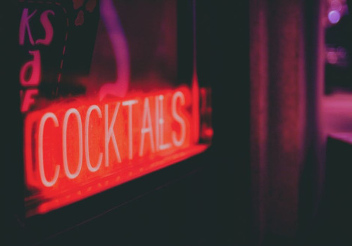 Bar Street Kos stad: welke muziek en sfeer je er 's avonds tegenkomt